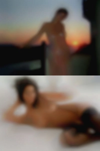 FFM woman nude girls in bed.